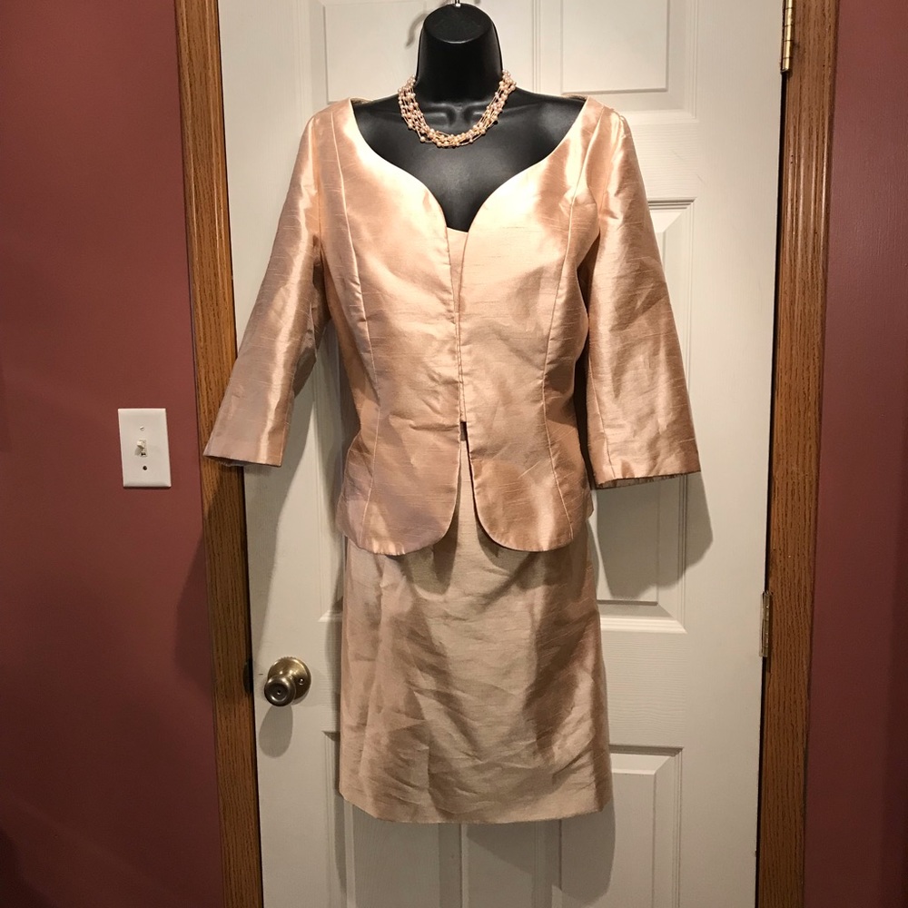Two piece dress suit